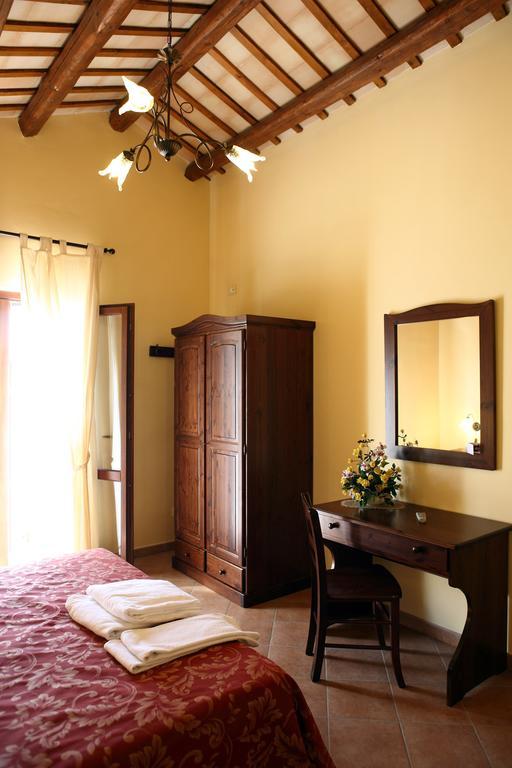 Casa Vacanze S. Marco Valderice Exterior foto