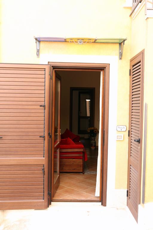 Casa Vacanze S. Marco Valderice Exterior foto